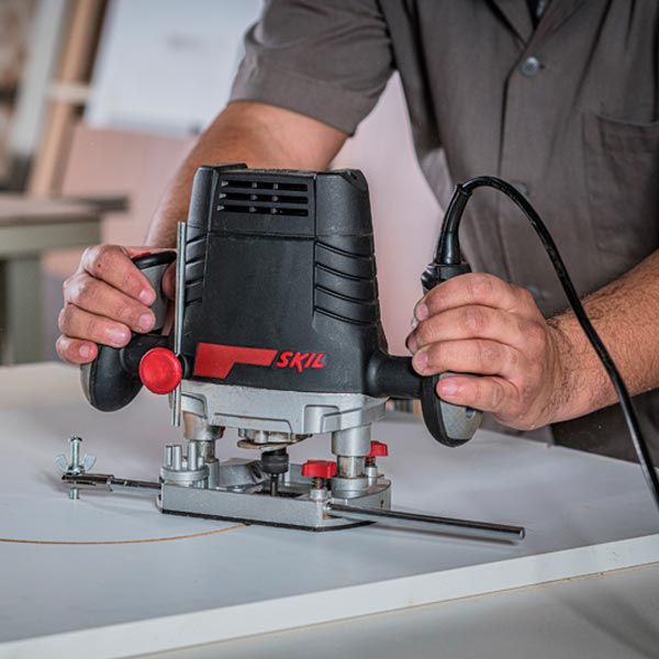 FRESADORA 1100W SKIL - F0121831JA 1831 - Imagen 2